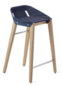 Modrá plstěná barová židle Tabanda DIAGO s dubovou podnoží 62 cm Tabanda