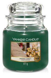 Střední vonná svíčka Yankee Candle Singing Carols Yankee Candle