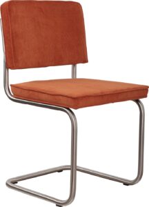 Oranžová manšestrová jídelní židle ZUIVER RIDGE RIB s matným rámem Zuiver
