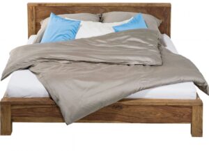 KARE DESIGN Dřevěná postel Authentico 160x200cm KARE DESIGN