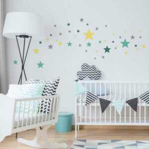 Sada 50 n&aacute;stěnn&yacute;ch samolepek Ambiance Stars Green and Yellow Ambiance