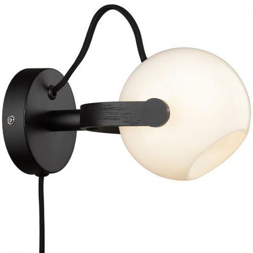 Opálově bílé plastové nástěnné světlo Halo Design DC Halo Design