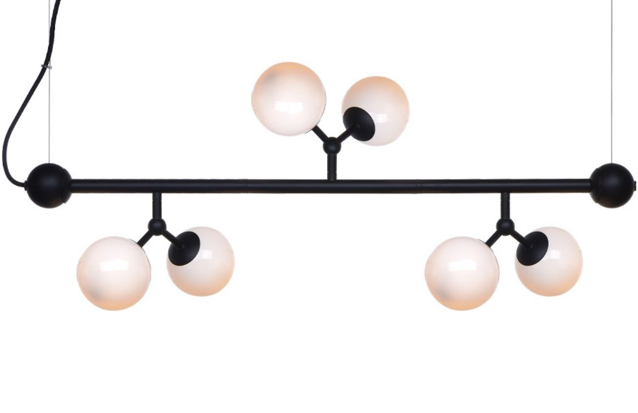 Opálově bílé skleněné horizontální závěsné světlo Halo Design Atom 80 cm Halo Design