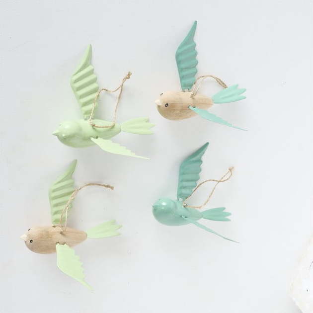 Sada 4 dřevěných závěsných velikonočních ozdob Boltze Tatinka Boltze