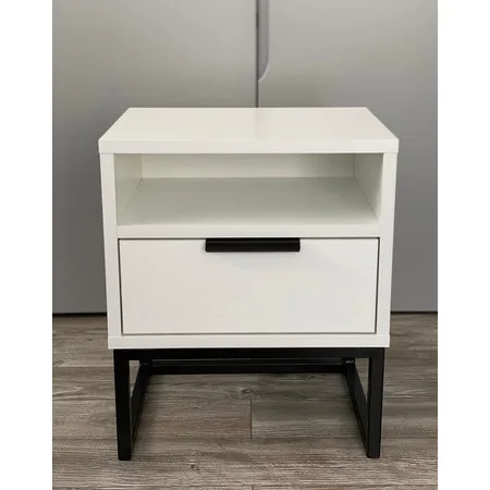 Noční stolek LUCI 1