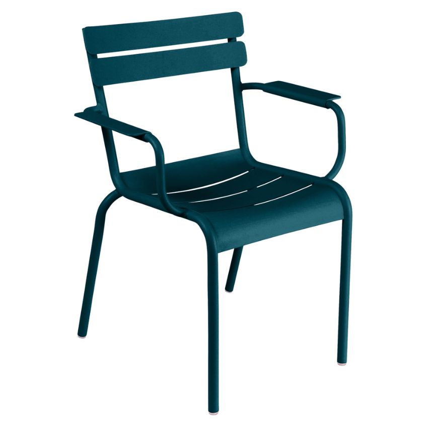 Modrá kovová zahradní židle Fermob Luxembourg s područkami Fermob