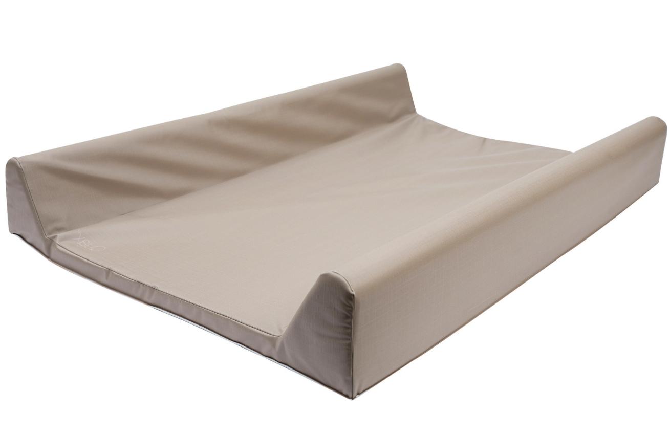 Světle hnědá omyvatelná přebalovací podložka Quax Rose 70 x 50 cm Quax