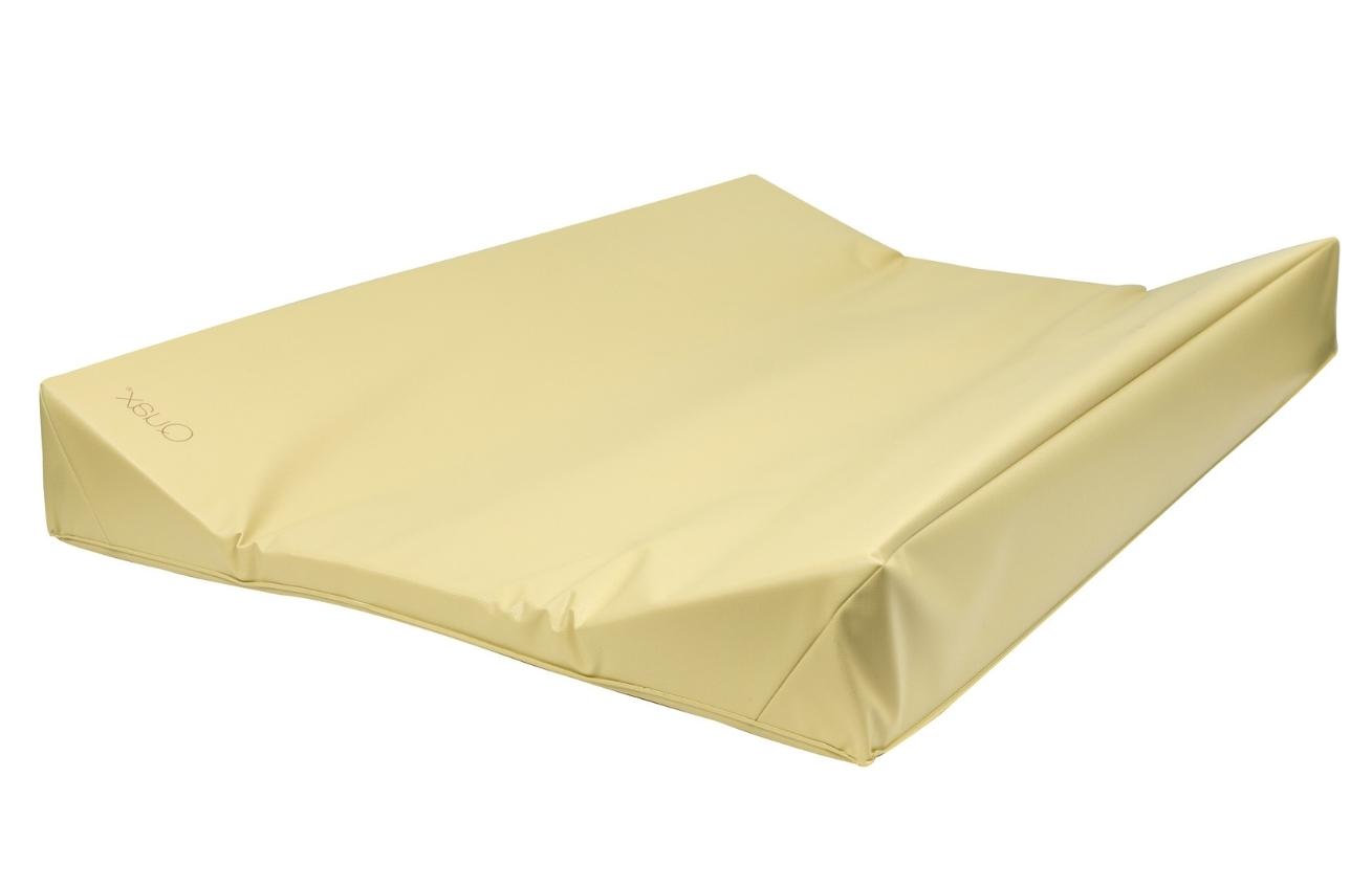 Žlutá omyvatelná přebalovací podložka Quax Basic 66 x 44 cm Quax