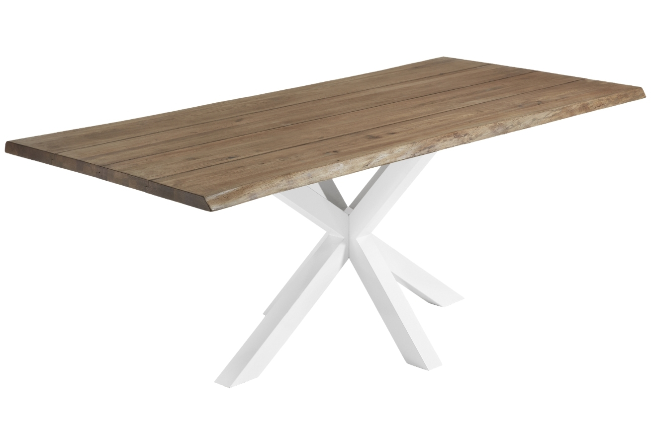 Masivní tmavý dubový jídelní stůl Kave Home Argo 220 x 100 cm s bílou kovovou podnoží Kave Home