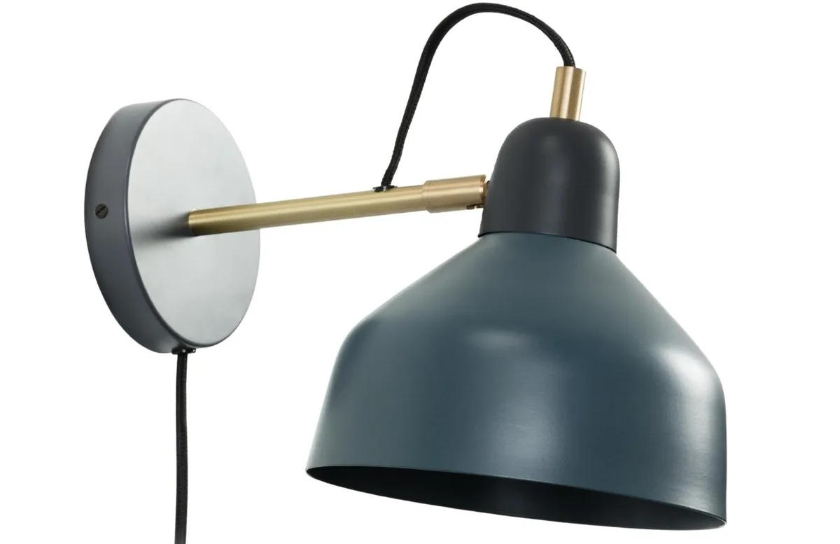 Modro-šedé kovové nástěnné světlo Kave Home Olimpia 18,5 cm
