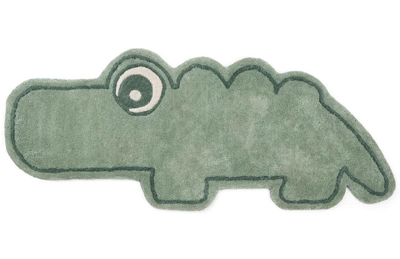 Zelený bavlněný koberec ve tvaru krokodýla Done by Deer Croco Done by Deer