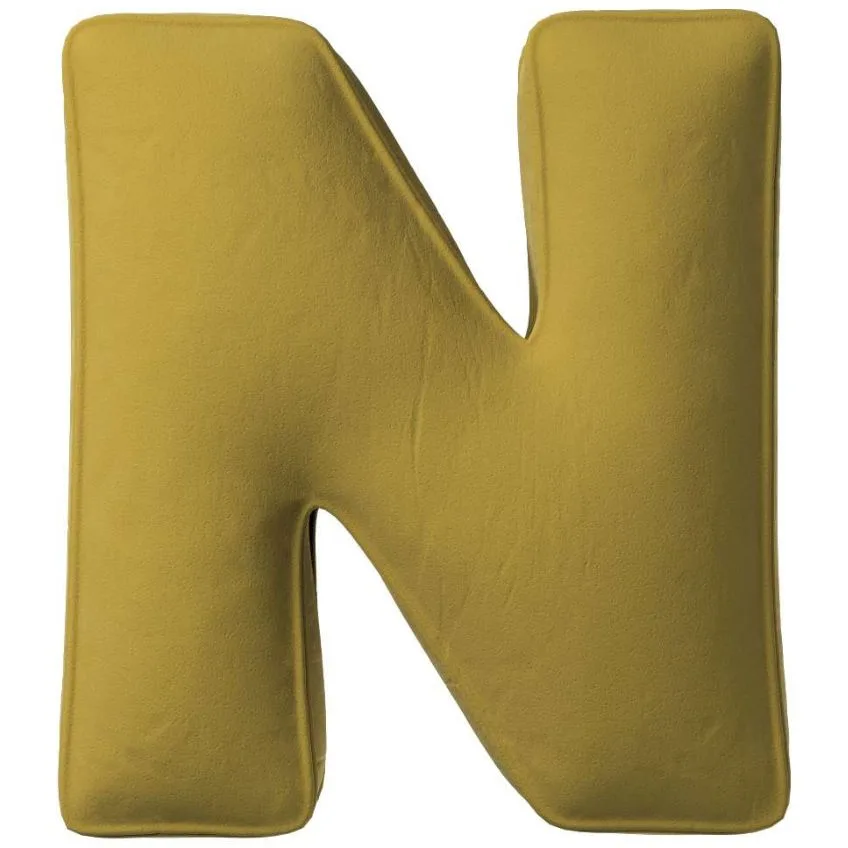 Yellow Tipi sametový polštář písmeno N