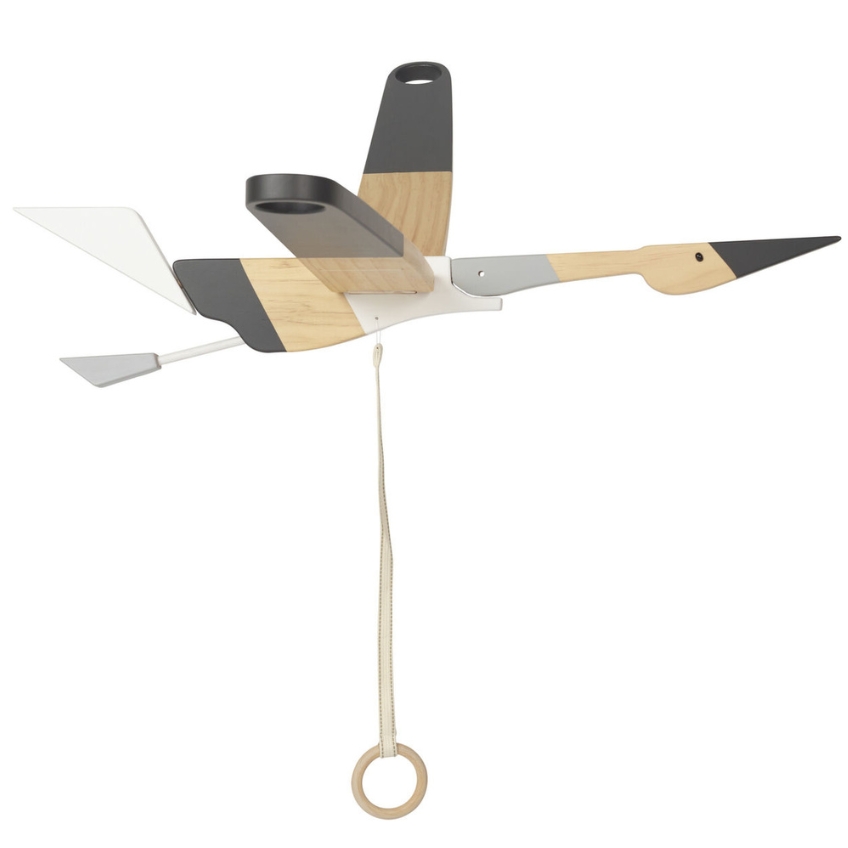 Dřevěná závěsná dekorace letící racek Quax Seagull 91 x 70 cm Quax
