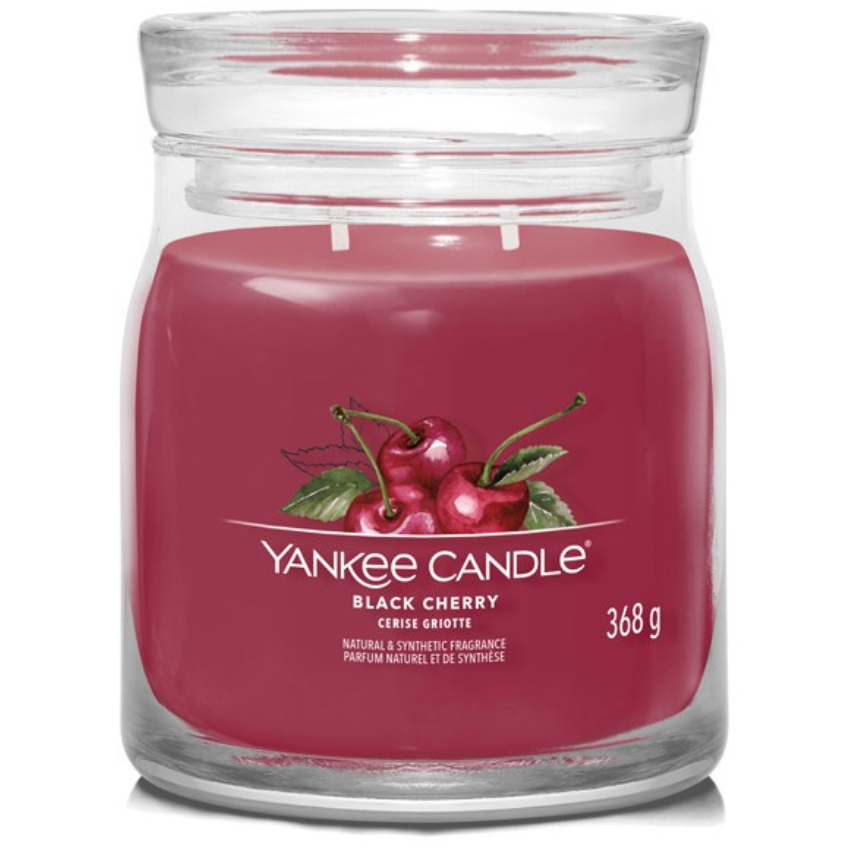 Střední vonná svíčka Yankee Candle Black Cherry Signature Yankee Candle