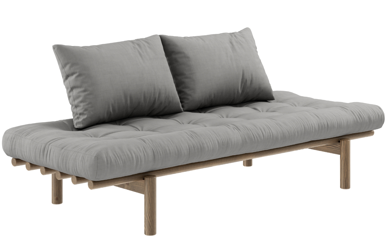 Šedá trojmístná pohovka Karup Design Pace 200 cm s hnědou konstrukcí Karup Design