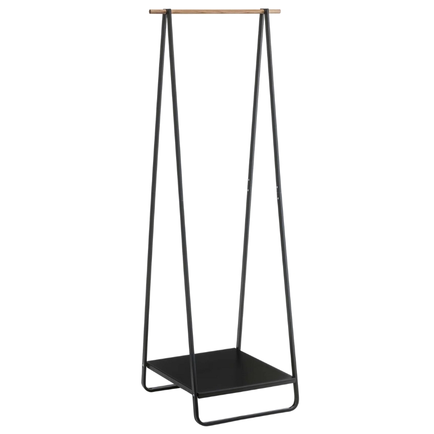Černý kovový stojací věšák Yamazaki Tower 140 cm YAMAZAKI