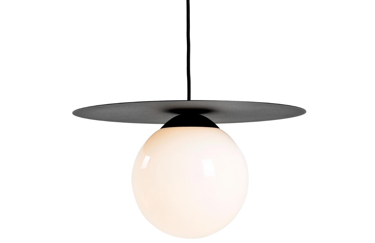 Nordic Design Černobílé skleněné závěsné světlo Lyon M Nordic Design