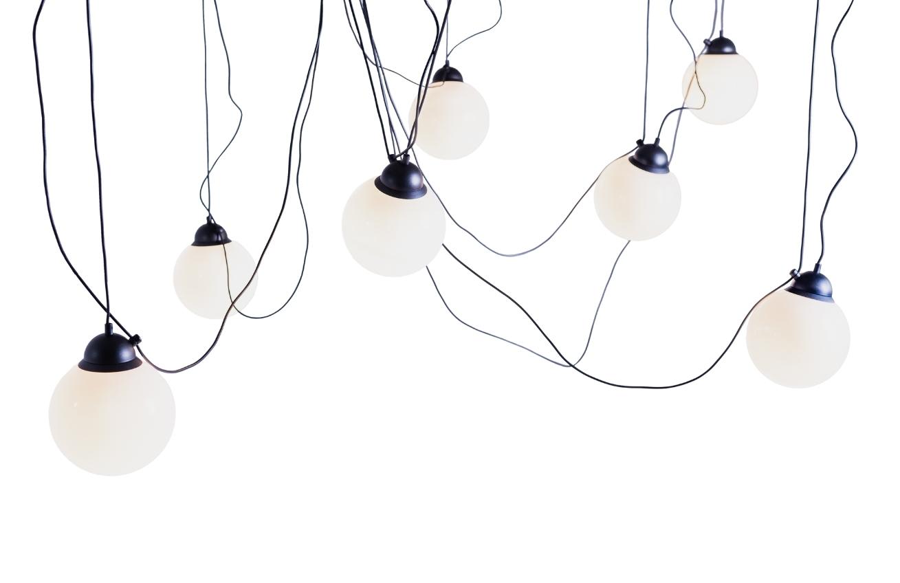 Nordic Design Opálově bílé skleněné závěsné světlo Dion Multi VII. Nordic Design