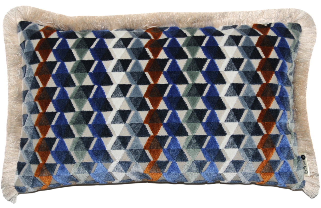 BOHOLOGY Modrý sametový povlak na polštář Brango 30 x 50 cm s třásněmi BOHOLOGY