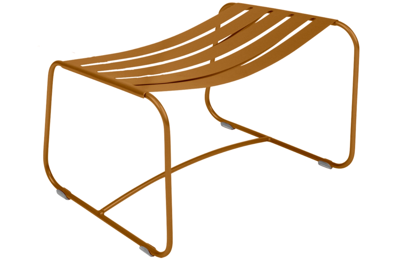 Hnědá kovová podnožka Fermob Surprising Fermob