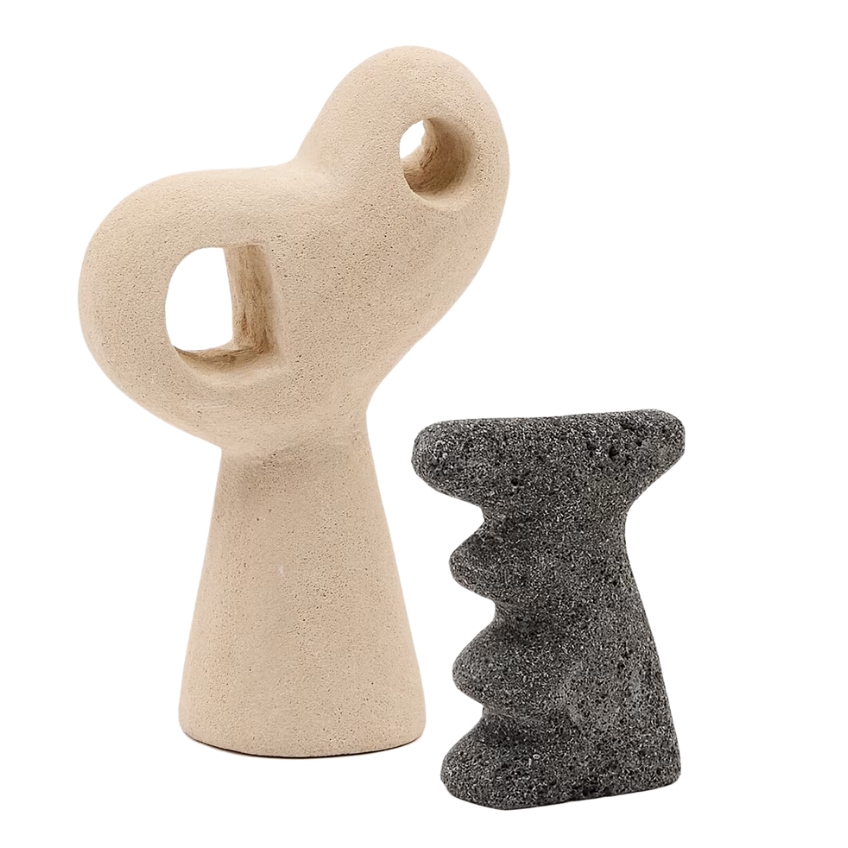 Set dvou kamenných sošek Kave Home Arif 12/15 cm Kave Home