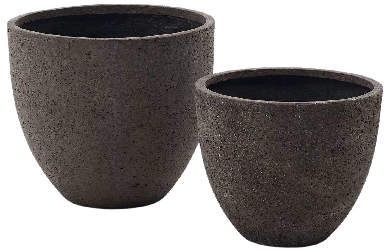 Set dvou tmavě šedých zahradních květináčů Kave Home Serili Ø 42/50 cm Kave Home