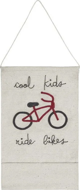 Dětská tapiserie Cool Kids Ride Bikes – Lorena Canals