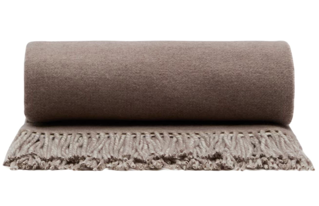 Oboustranný pléd Kave Home Daiara 130 x 170 cm Kave Home