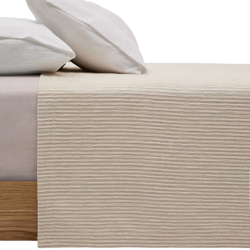 Béžový bavlněný přehoz Kave Home Vindi 240 x 260 cm Kave Home