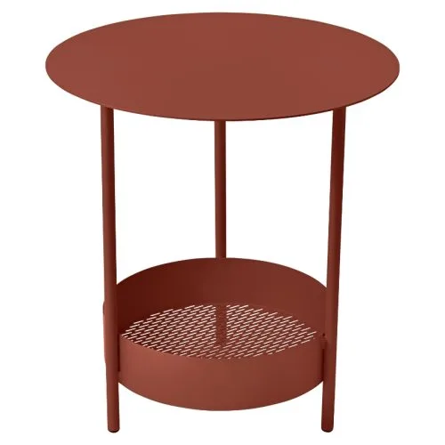 Zemitě červený kovový zahradní odkládací stolek Fermob Salsa 50 cm