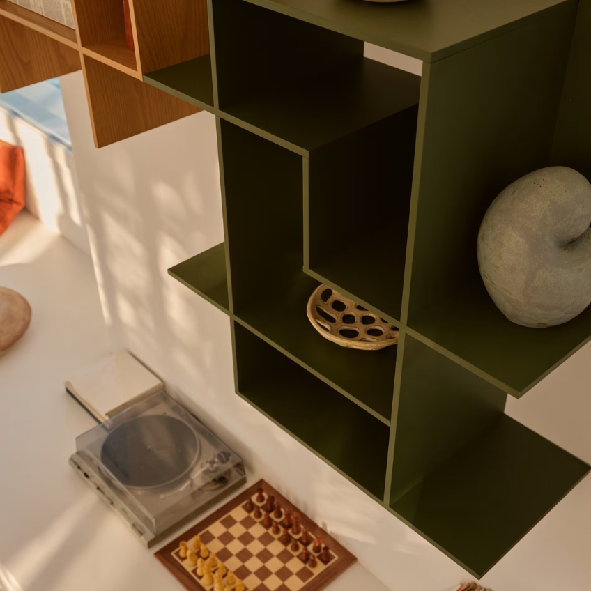 Zelená modulární police Kave Home Ina 80 x 80 cm Kave Home