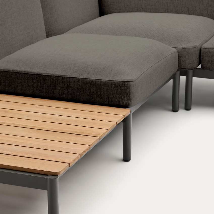 Kave Home Zahradní rohová pohovka Sorells 446 cm se stolky Kave Home
