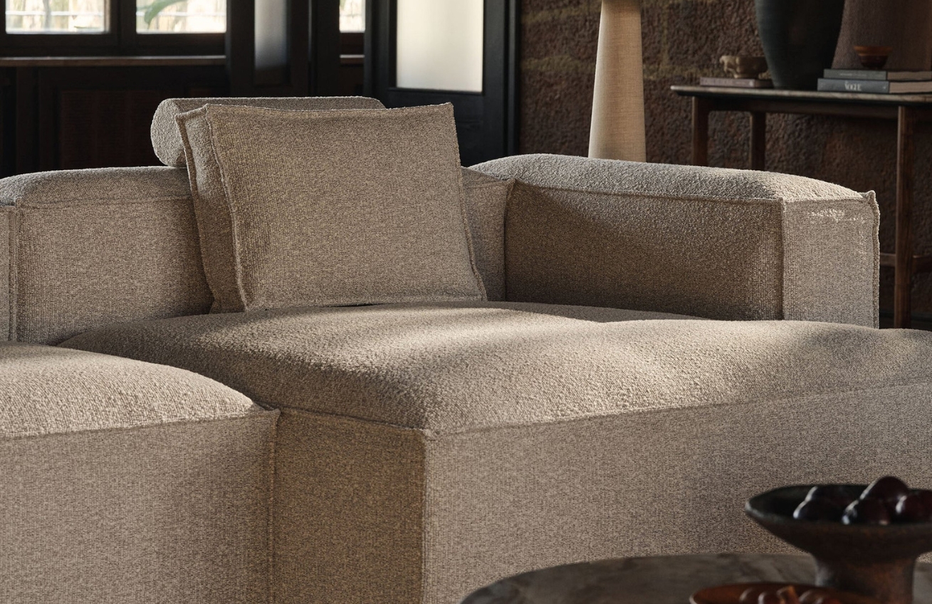 Micadoni Sametová pohovka Nuria 250 cm Micadoni