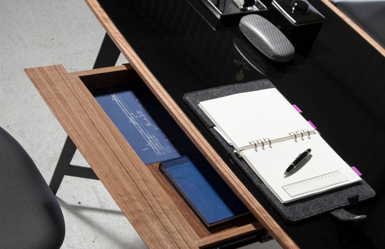 Angel Cerdá Skleněný pracovní stůl No. 3137