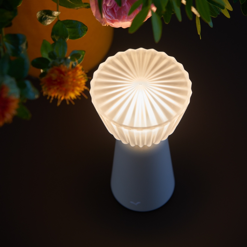 Fermob Nabíjecí stolní LED lampa Swiing 20 cm Fermob