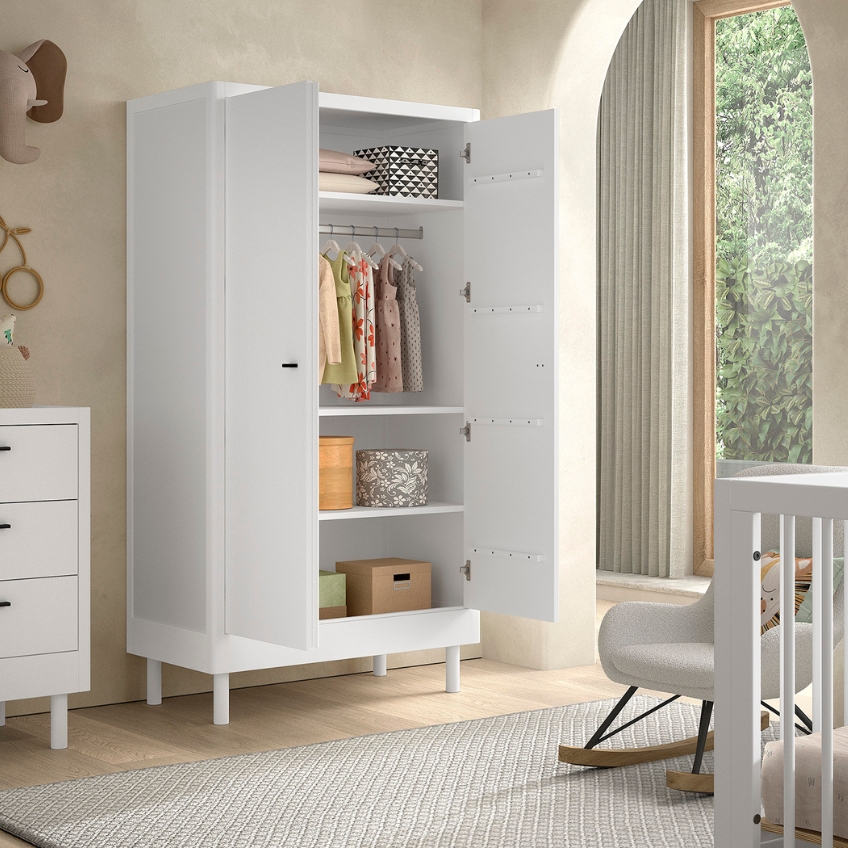 Vipack Dřevěná skříň Forrest 190 x 100 cm Vipack