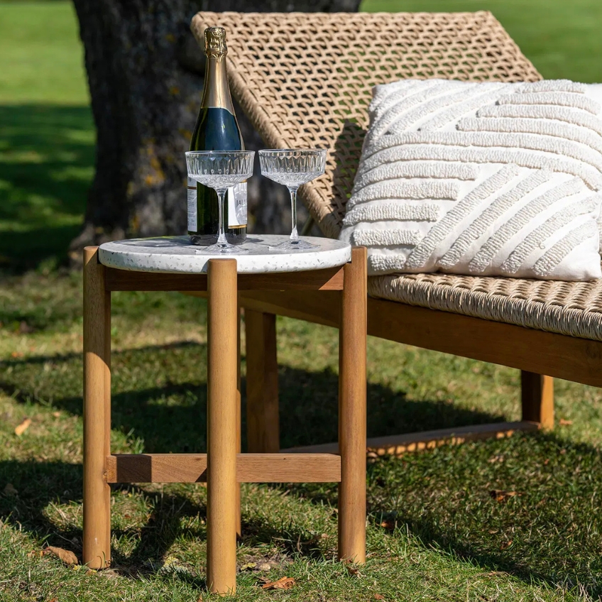 Nordic Living Teakové zahradní lehátko Deren Nordic Living