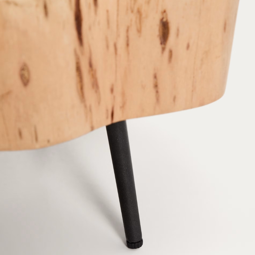 Kave Home Dřevěný konferenční stolek Tavine 49 x 47 cm Kave Home