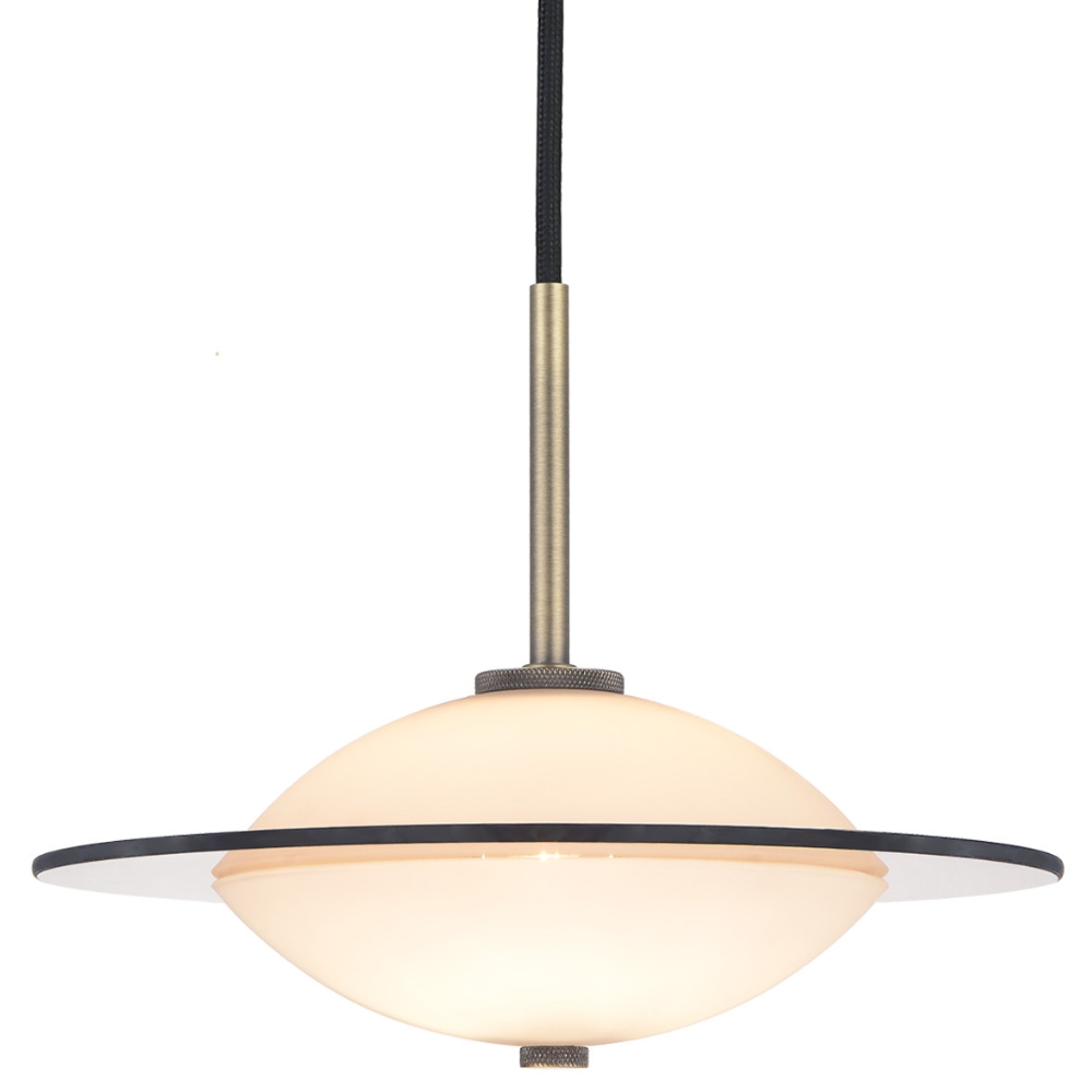 Halo Design Opálově bílé skleněné závěsné světlo Orbit 24 cm s mosazným zavěšením Halo Design