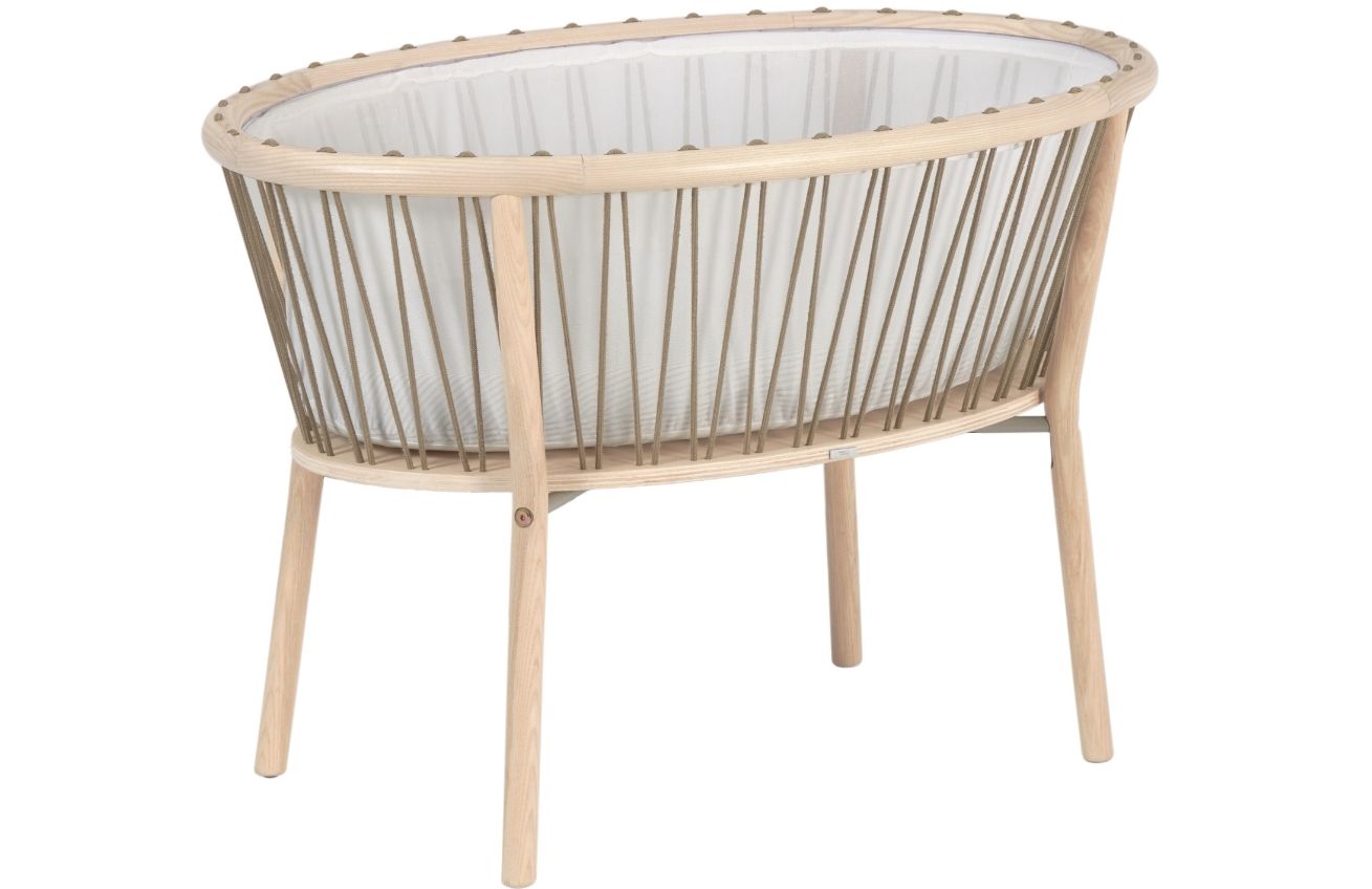 Dřevěná dětská postýlka Kave Home Leonela 97 x 62 cm Kave Home