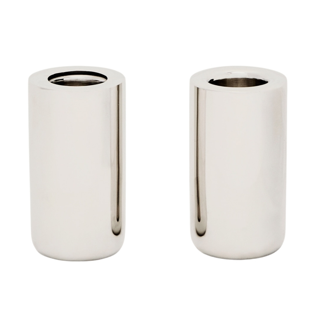 Kave Home Set dvou nerezových svícnů Nirela 7 cm Kave Home