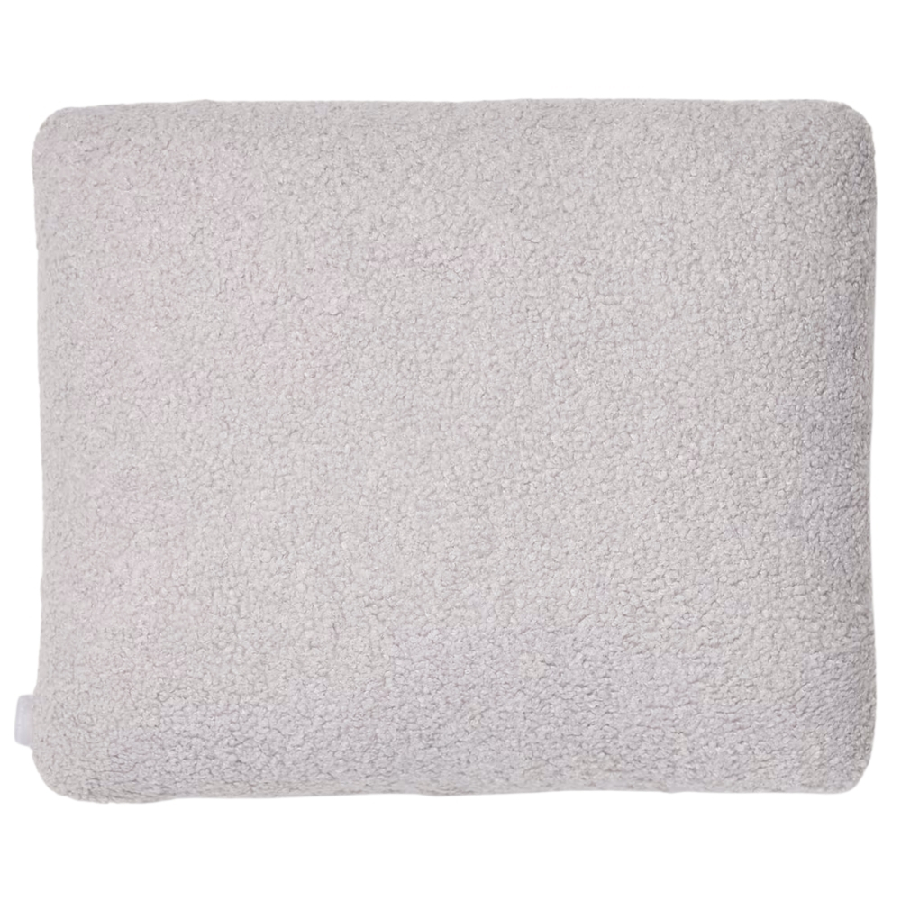 Kave Home Šedý bouclé polštář Martina 36 x 47 cm Kave Home