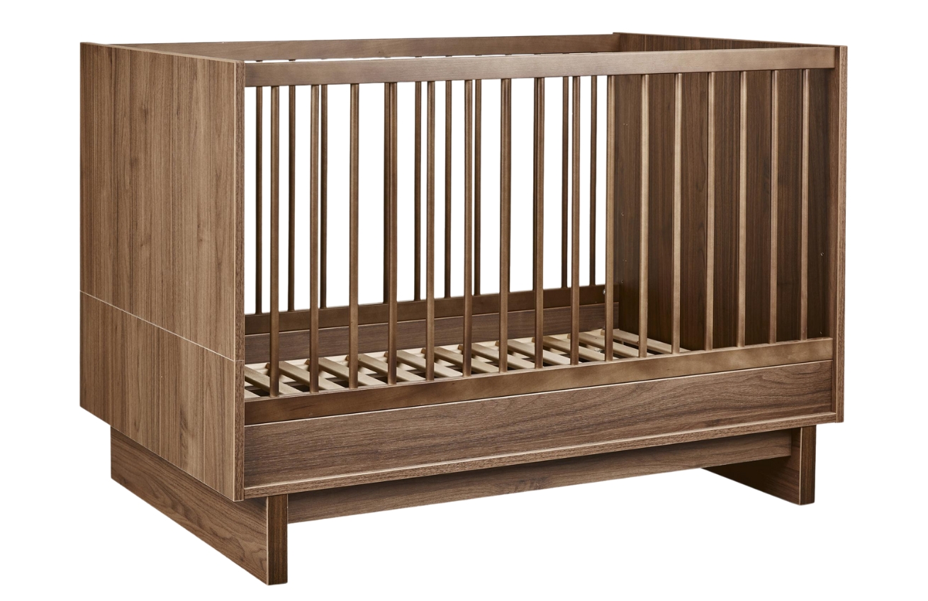 Quax Hnědá dětská rostoucí postýlka Kyo 70 x 120 cm Quax