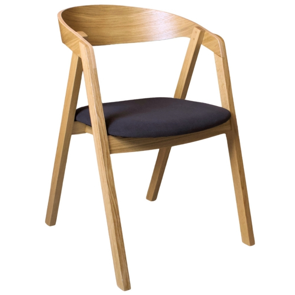 FormWood Dubové křeslo Henry s černým sedákem FormWood