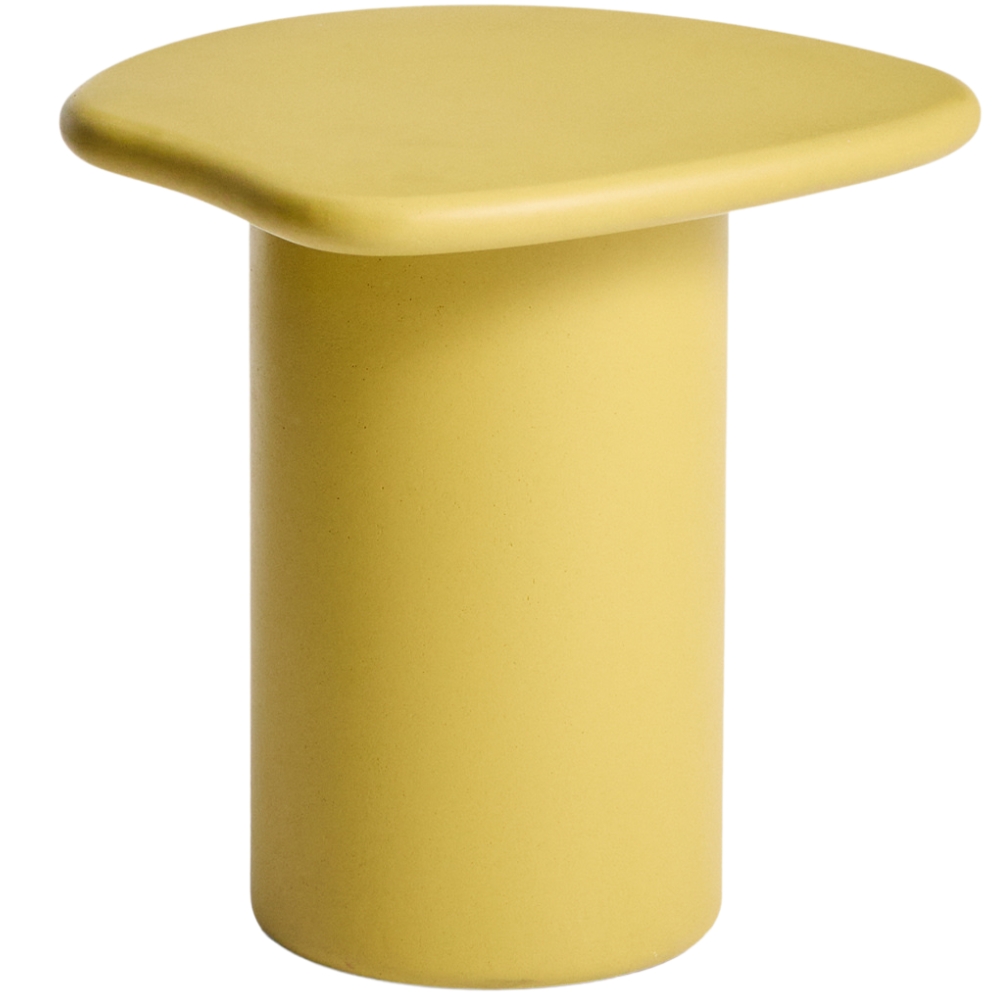 Kave Home Žlutý cementový zahradní stolek Macarella 48 x 47 cm Kave Home