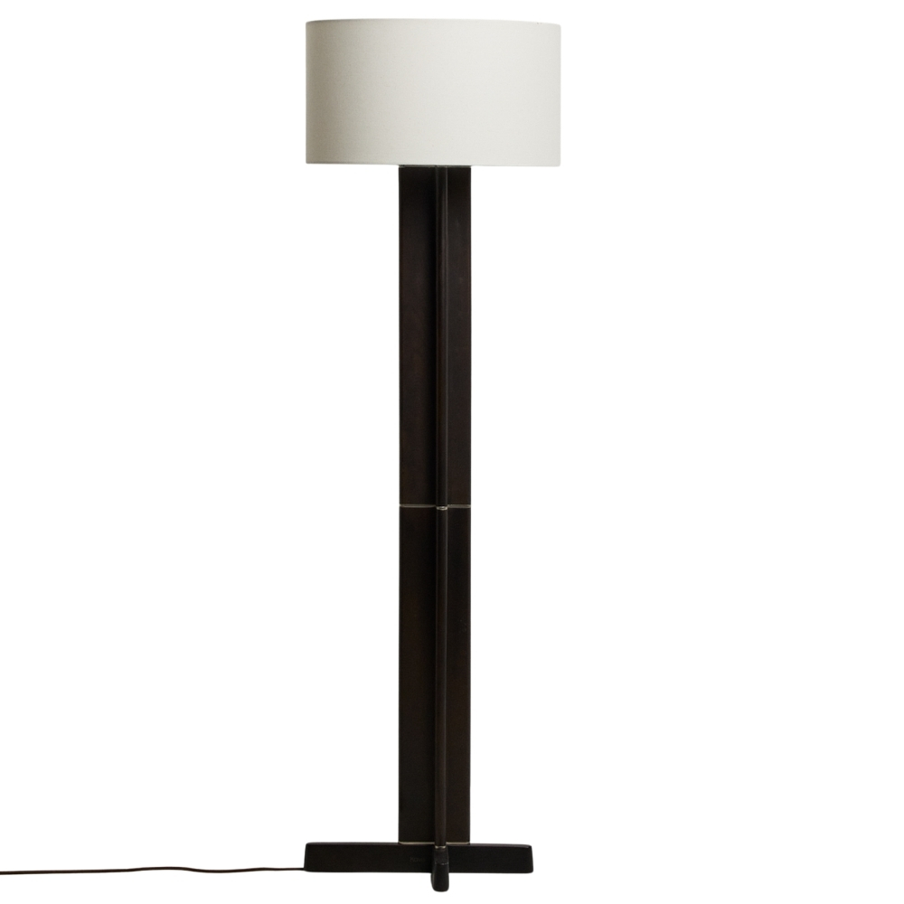 Kave Home Tmavá dřevěná stojací lampa Niani 151 cm Kave Home