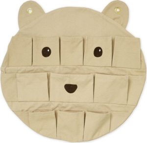 Světle hněd&yacute; l&aacute;tkov&yacute; dětsk&yacute; organiz&eacute;r na hračky 50x5x50 cm Bear &ndash; Cam Cam Copenhagen Cam Cam Copenhagen