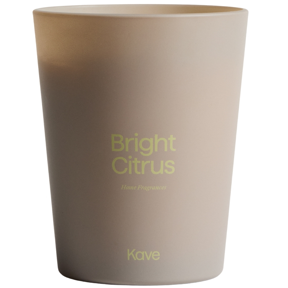 Kave Home Vonná svíčka Bright Citrus 900 g Kave Home